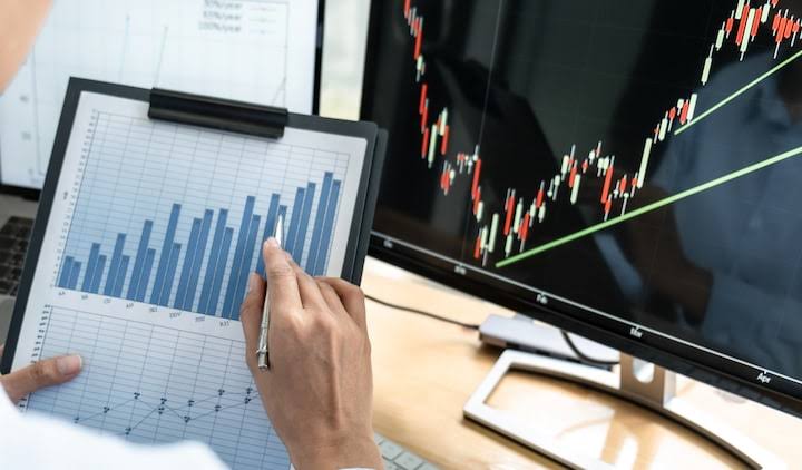 Veyberg Traders Stay Focused When Others Panic