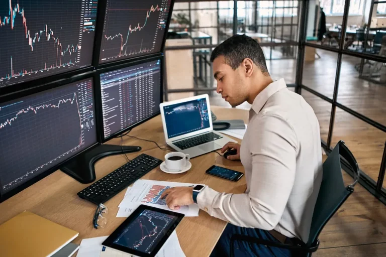 Trezorwachtum Traders Execute Trades Faster Than the Market Can React